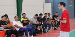 La cátedra del entrenador Jorge Lorenzo se desarrolló en el Auditorio del CBTis 26 de San Felipe del Agua.