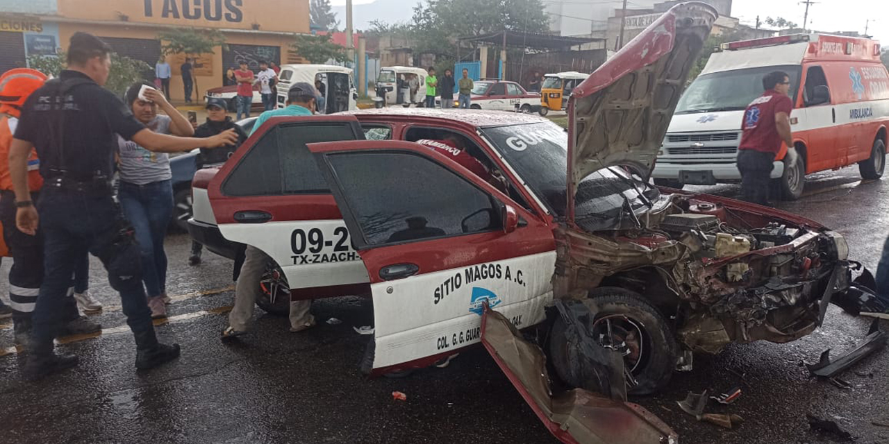 Torton choca  contra taxi | El Imparcial de Oaxaca