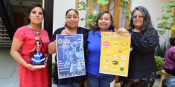 Foto: Adrián Gaytán / Vecinos de Xochimilco presentan su programa de aniversario.