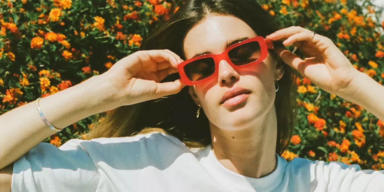 moda: Las mejores gafas de sol de colores para lucir en verano