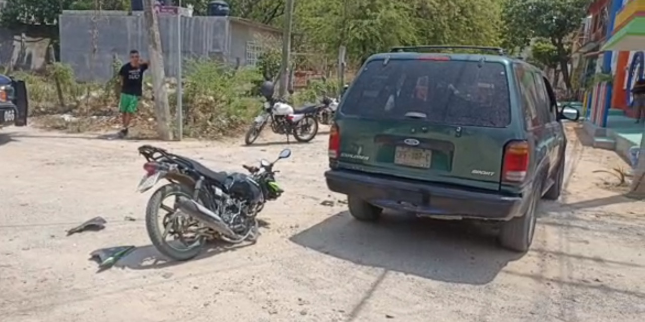 Estampa su moto contra una camioneta en Salina Cruz | El Imparcial de Oaxaca