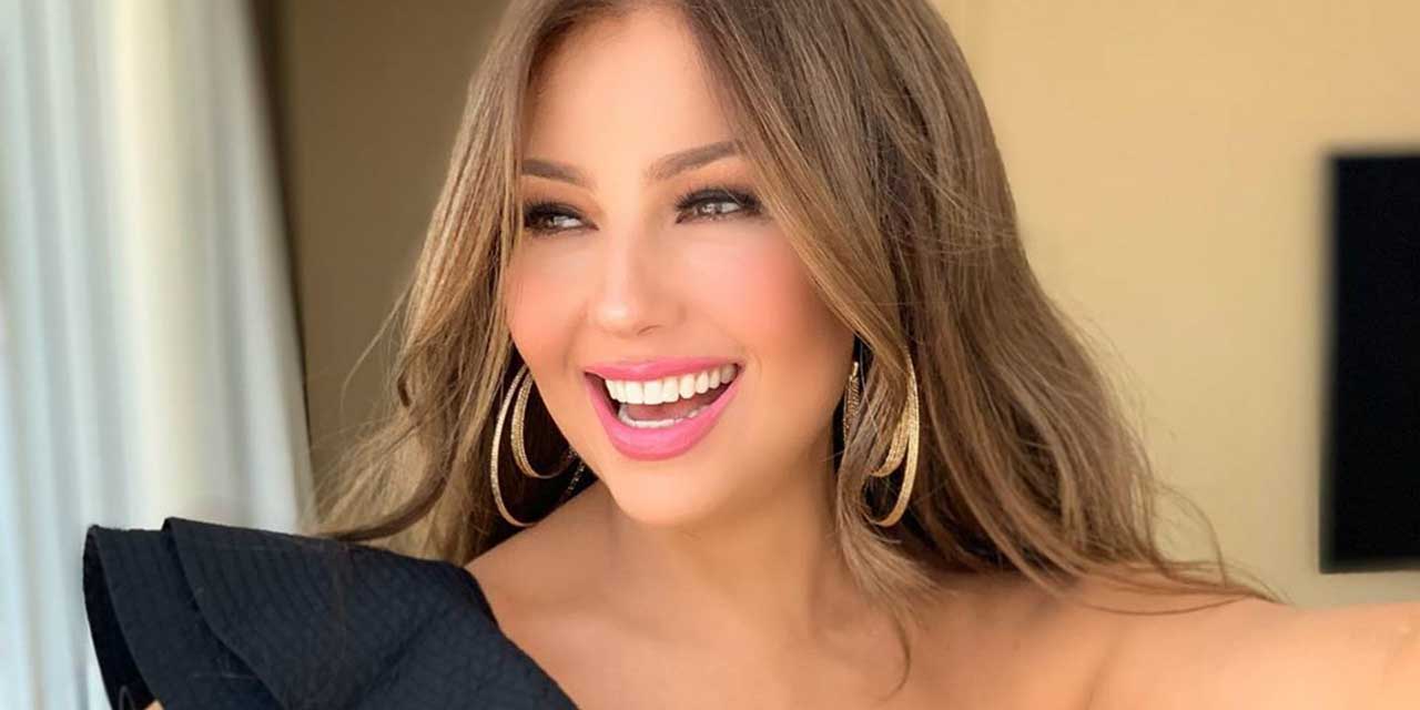 Thalía presume sus piernas estilizadas y comparte su rutina de ejercicios