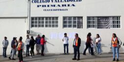 Foto: Luis Alberto Cruz / Docentes del Colegio Valladolid denuncian una serie de irregularidades.
