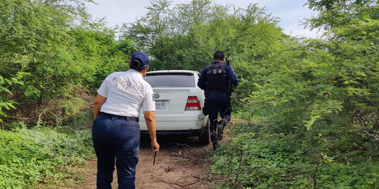 Localizan auto baleado   en camino de terracería | El Imparcial de Oaxaca