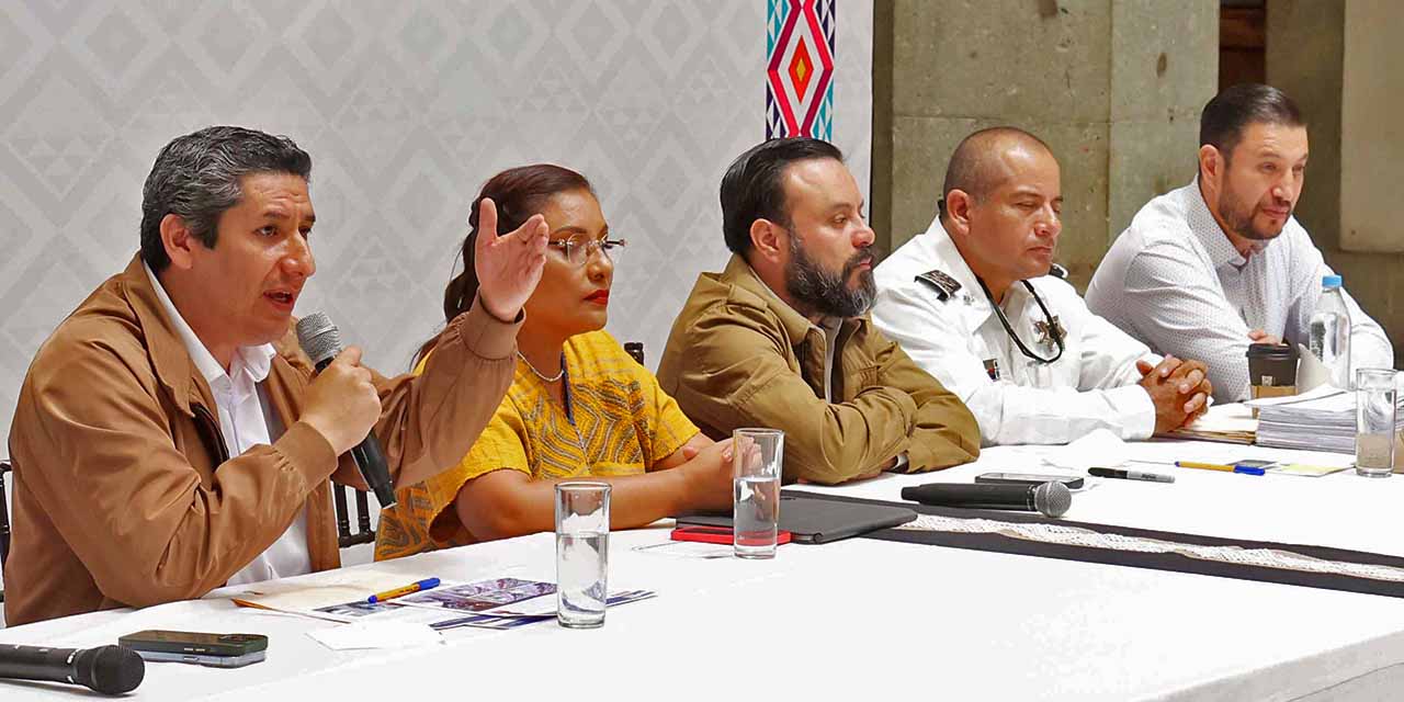 Foto: Luis Alberto Cruz / El fiscal Bernardo Rodríguez Alamilla, dio a conocer las principales causas de homicidios dolosos en Oaxaca.