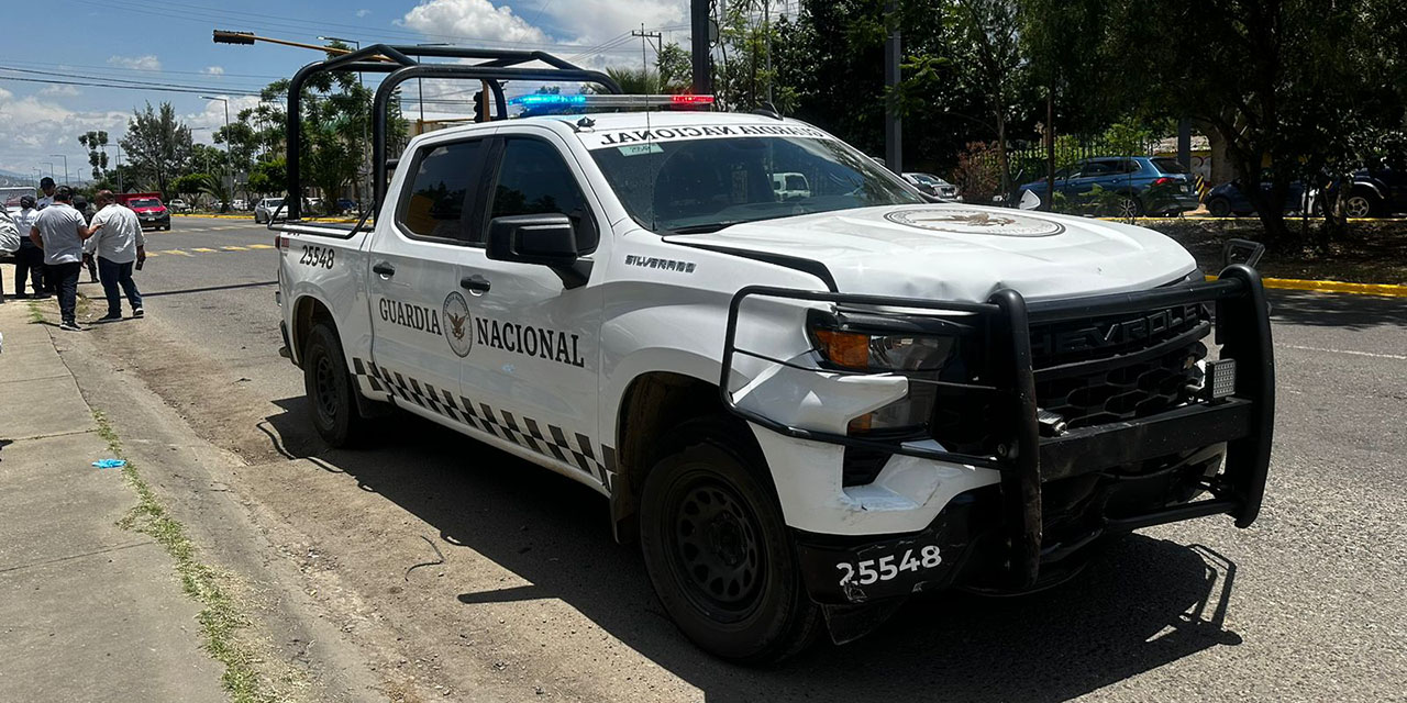 Choca patrulla de la Guardia Nacional contra particular | El Imparcial de Oaxaca