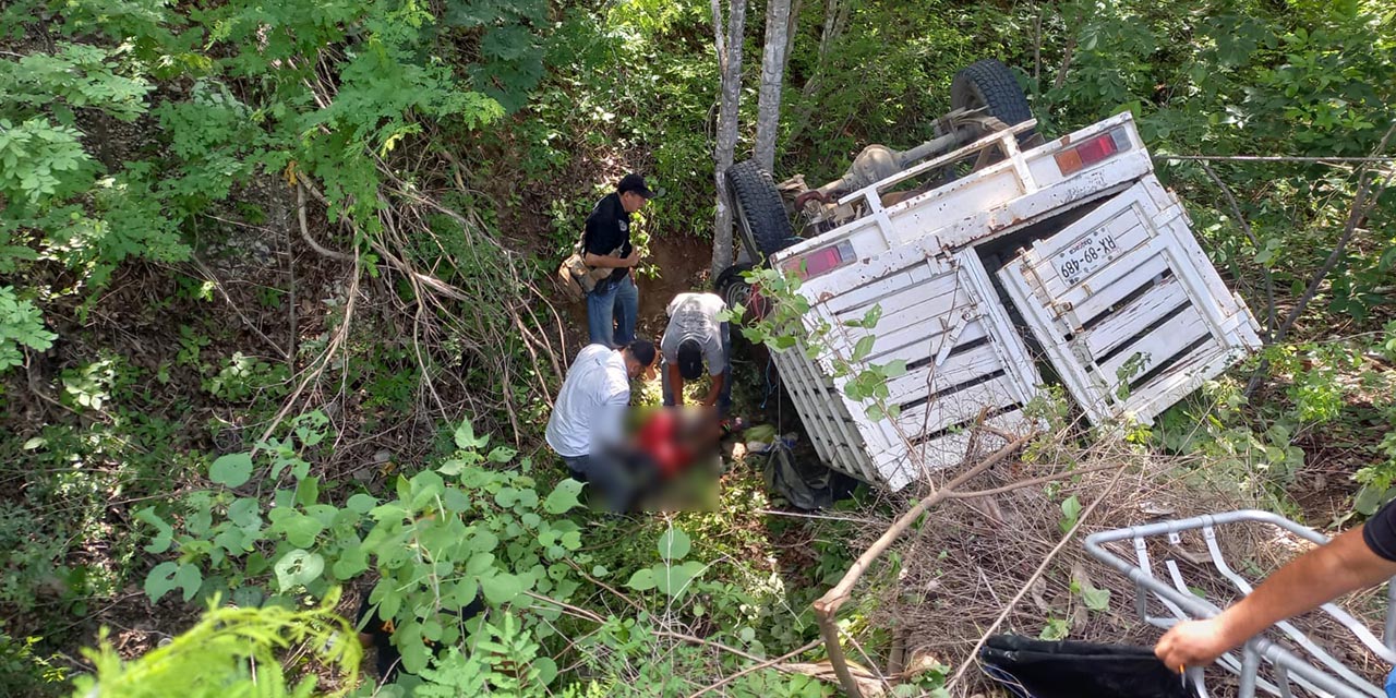 Volcadura mortal de camioneta en el Istmo | El Imparcial de Oaxaca