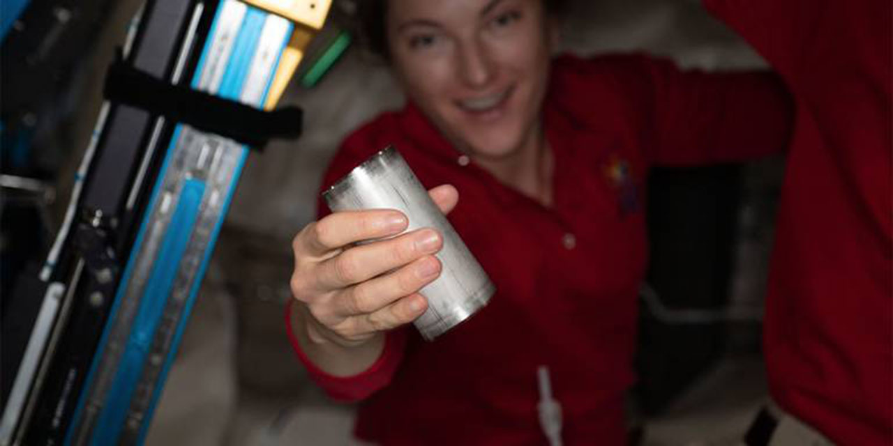 Astronautas de la NASA beben su propia orina | El Imparcial de Oaxaca