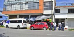 Foto: Adrián Gaytán / Personal sindicalizado del IEBO, tomó por segundo día consecutivo la Dirección General en Avenida Universidad.