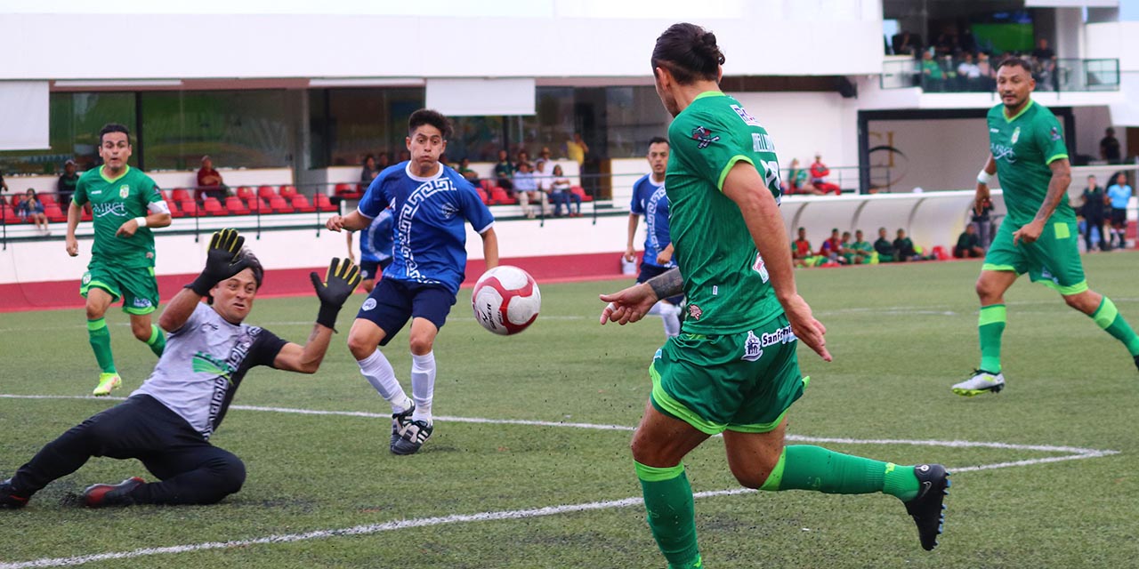 Fotos: Leobardo García Reyes / Chapulineros se presentó con una contundente victoria.