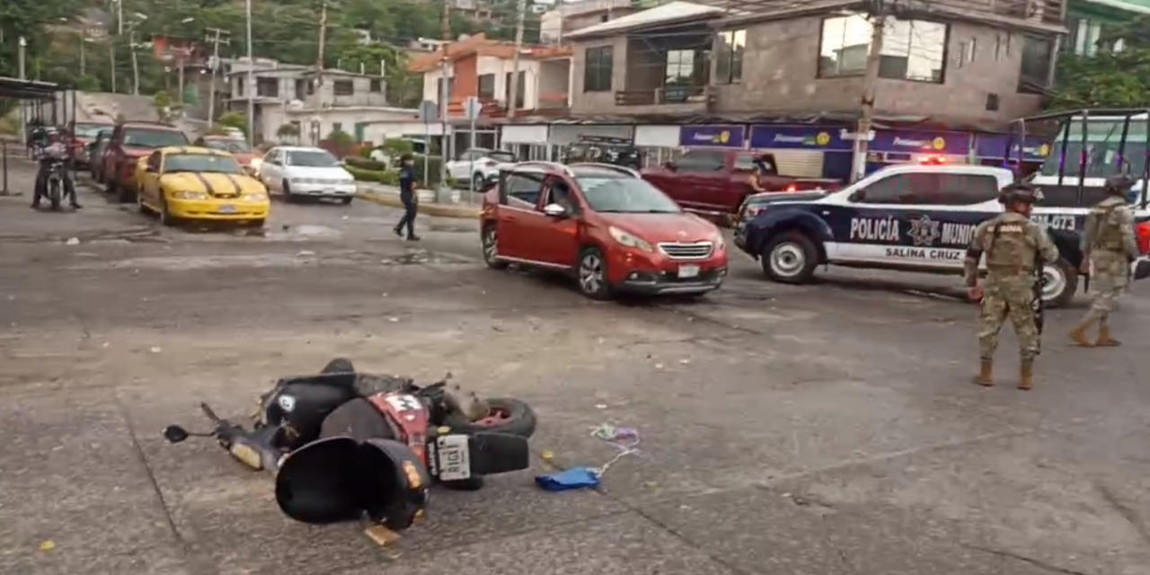 Colisiona motociclista contra camioneta en Salina Cruz | El Imparcial de Oaxaca
