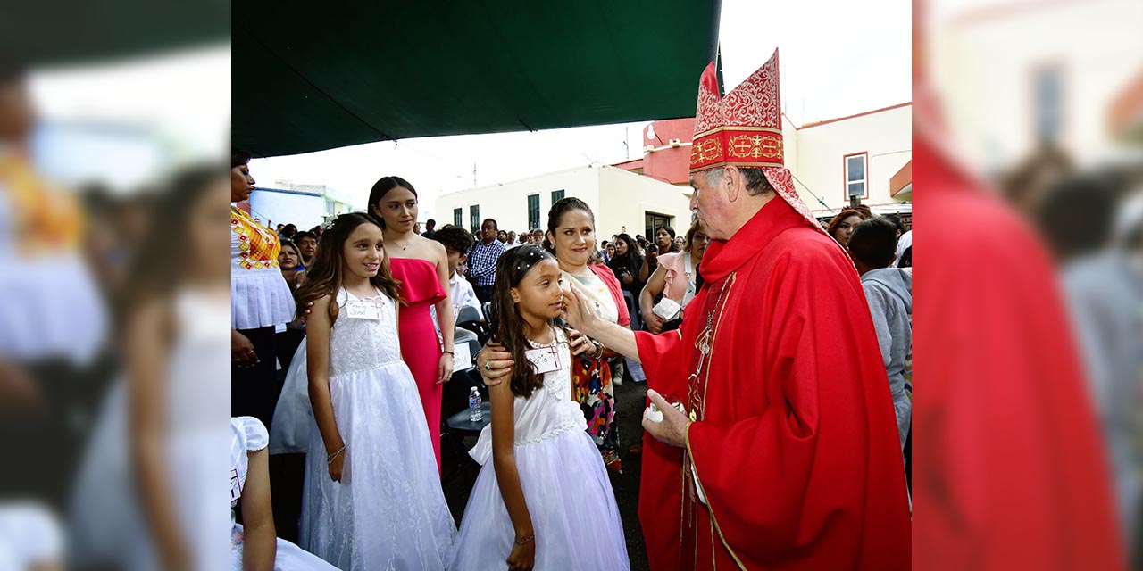 Fotos: Rubén Morales / Con mucha devoción recibieron el sacramento de la Confirmación.
