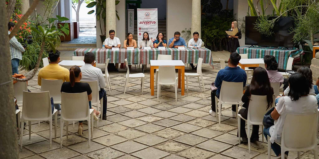 Reconocen a 4 con Premio Municipal de la Juventud | El Imparcial de Oaxaca