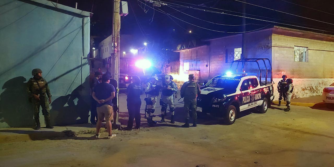 Distintas corporaciones se presentaron en la escena del crimen; de los presuntos agresores nada se sabe.