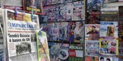 Fotos: Lisbeth Mejía y Luis A. Cruz / La adquisición y lectura de periódicos y revistas, así como de libros han ido a la baja en las últimas décadas.