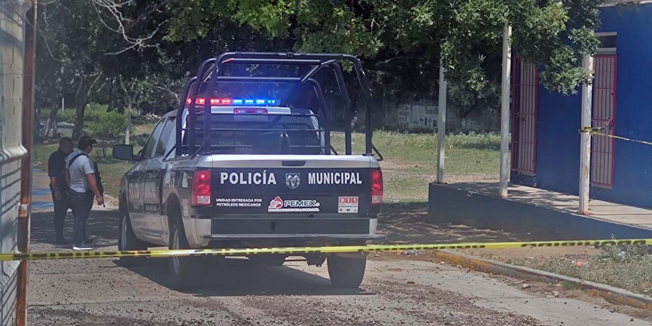 Lo hallan sin vida en baño de Polideportivo de Salina Cruz | El Imparcial de Oaxaca