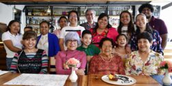 Foto: Rubén Morales / Lidia Navarro Jiménez, quien celebró su cumpleaños número 92 en un conocido restaurante de esta ciudad.