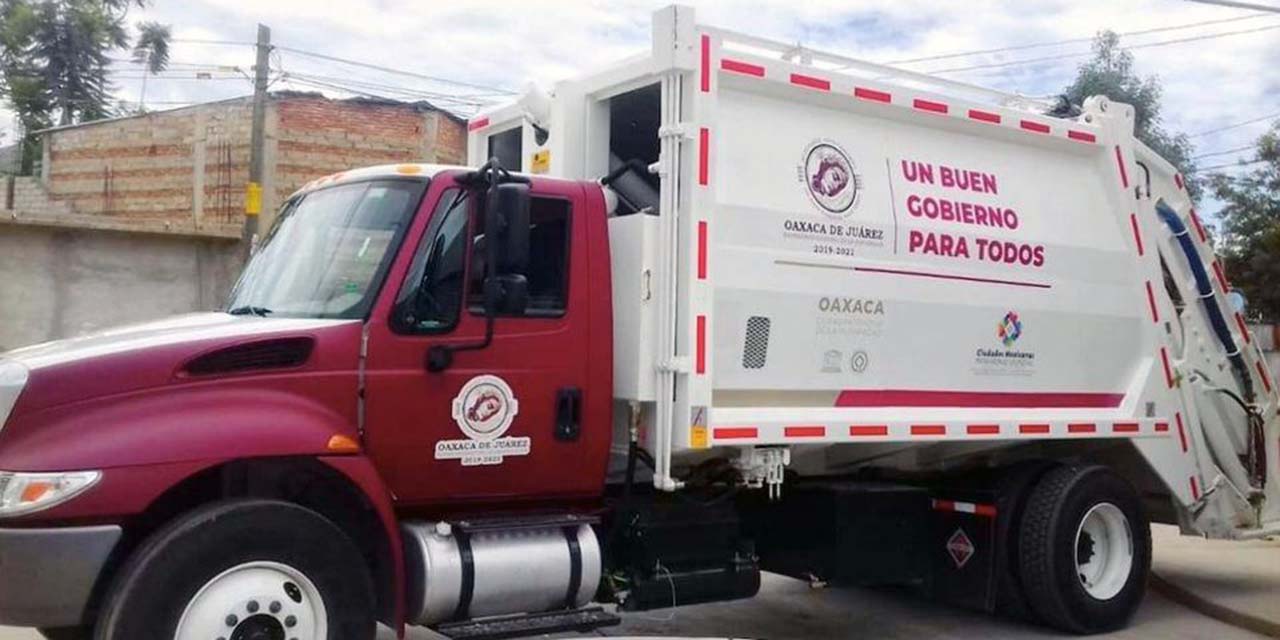 Foto: Municipio de Oaxaca de Juárez / Oneroso arrendamiento de camiones recolectores de basura.