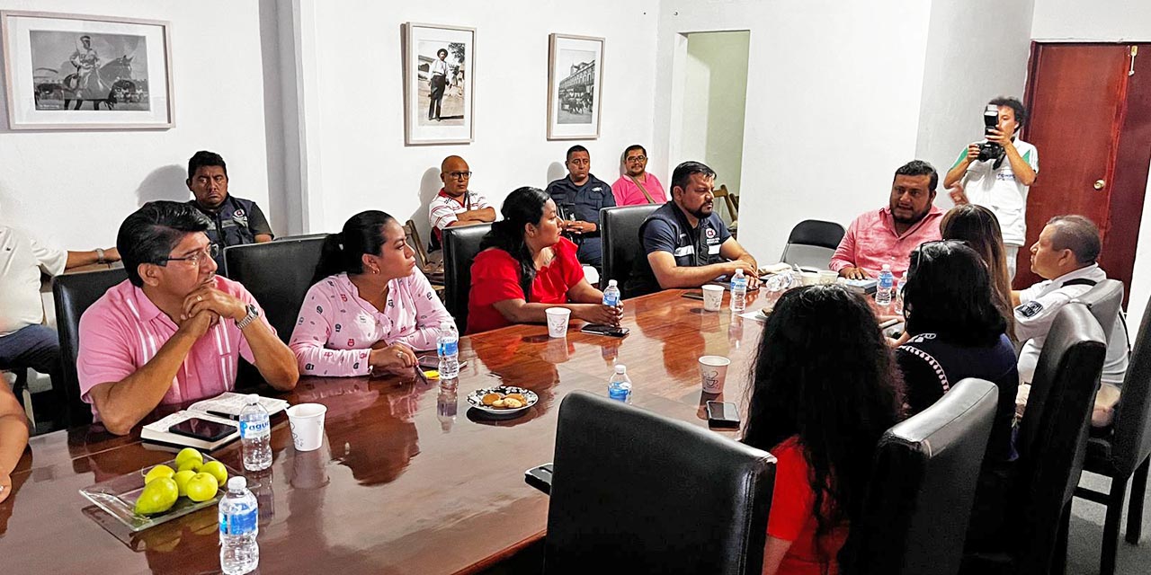 La DDHPO imparte taller sobre derechos de migrantes | El Imparcial de Oaxaca