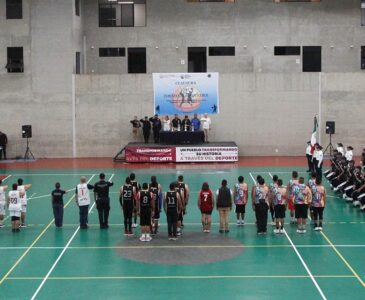 Se organizó un torneo de baloncesto, en aniversario de la Policía Municipal.