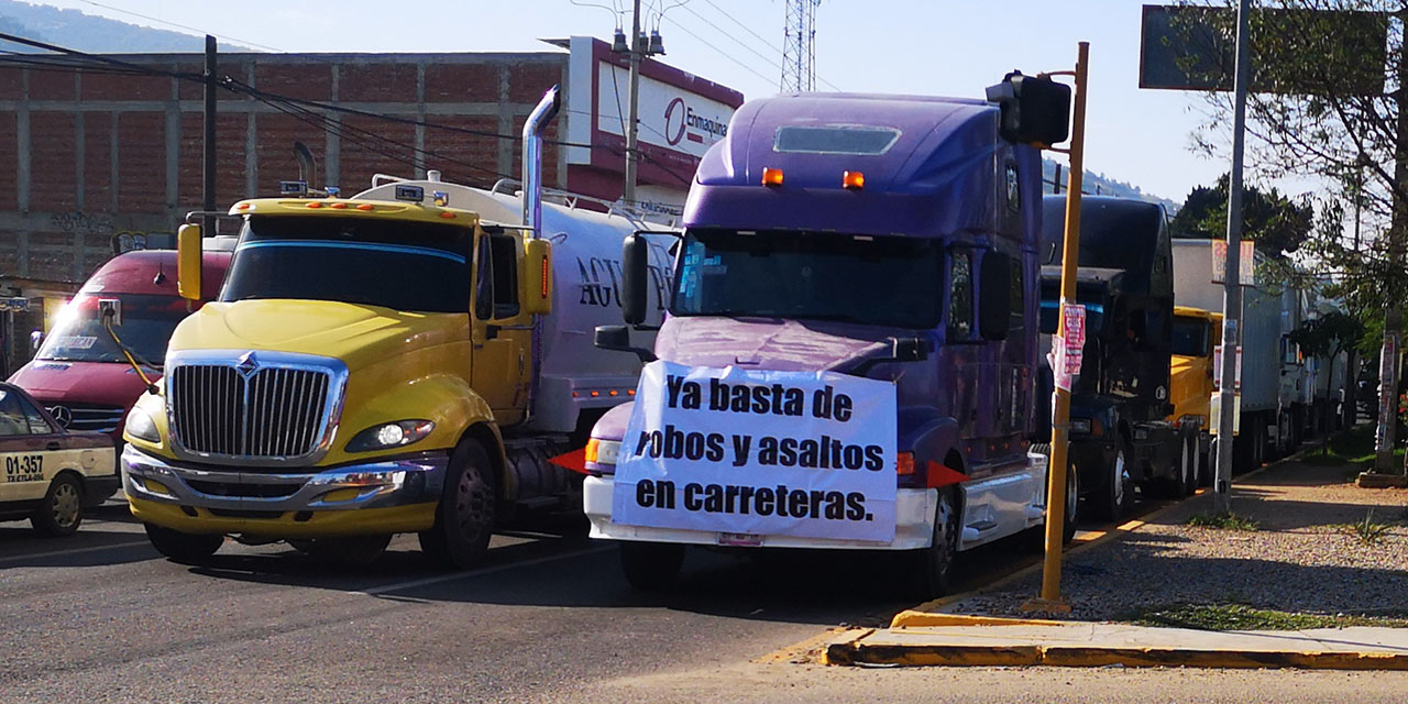 Exigen transportistas seguridad en carreteras | El Imparcial de Oaxaca