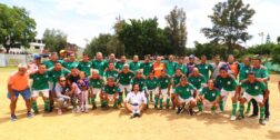 Fotos: Leobardo García Reyes / Cementerito es el campeón de la categoría Clásicos de la Liga Solidaridad.