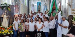 Con una celebración eucarística se efectuó el recibimiento de la mayordomía de Santiago Apóstol 2023-2024 encabezada por la señora Rosa Ibarra López.