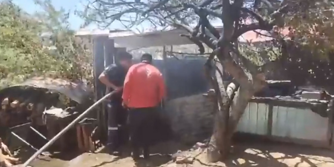 Voraz incendio consume cocina en vivienda de Salina Cruz | El Imparcial de Oaxaca