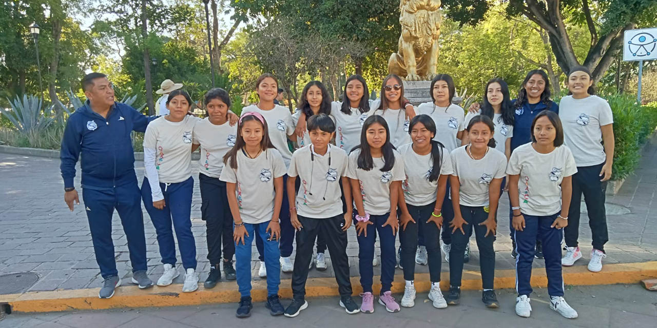 Participará la Costa en Torneo Nacional Femenil de Futbol | El Imparcial de Oaxaca