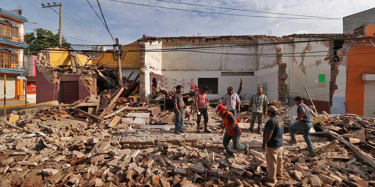 Foto: Luis Alberto Cruz / Juchitán en ruinas, un día después del terremoto de magnitud 8.2.