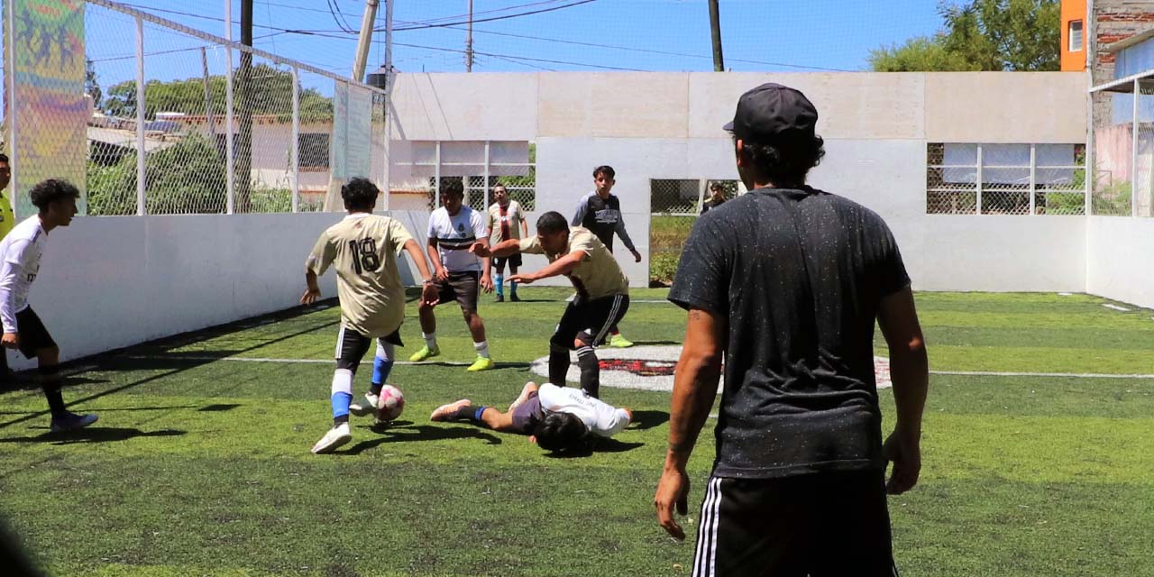 Fotos: Leobardo García Reyes / La Liga El Chilar tiene en desarrolló el Torneo de Futbol 5.