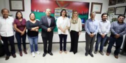 Fotos: Luis Cruz Hernández / La diputada local, Haydeé Reyes, con directivos, integrantes del Consejo de Administración, reporteros y columnistas de EL IMPARCIAL