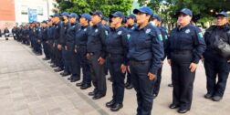 Foto: Municipio de Oaxaca de Juárez / Pase de lista de la policía municipal.