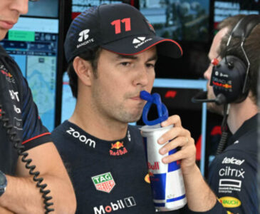 “Checo” Pérez Abandona Tras Choque en el Gran Premio de Japón