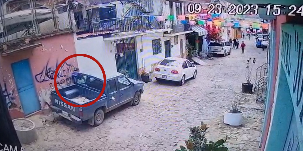 (Video) Atracan camioneta estacionada en callejón Mier y Terán | El Imparcial de Oaxaca