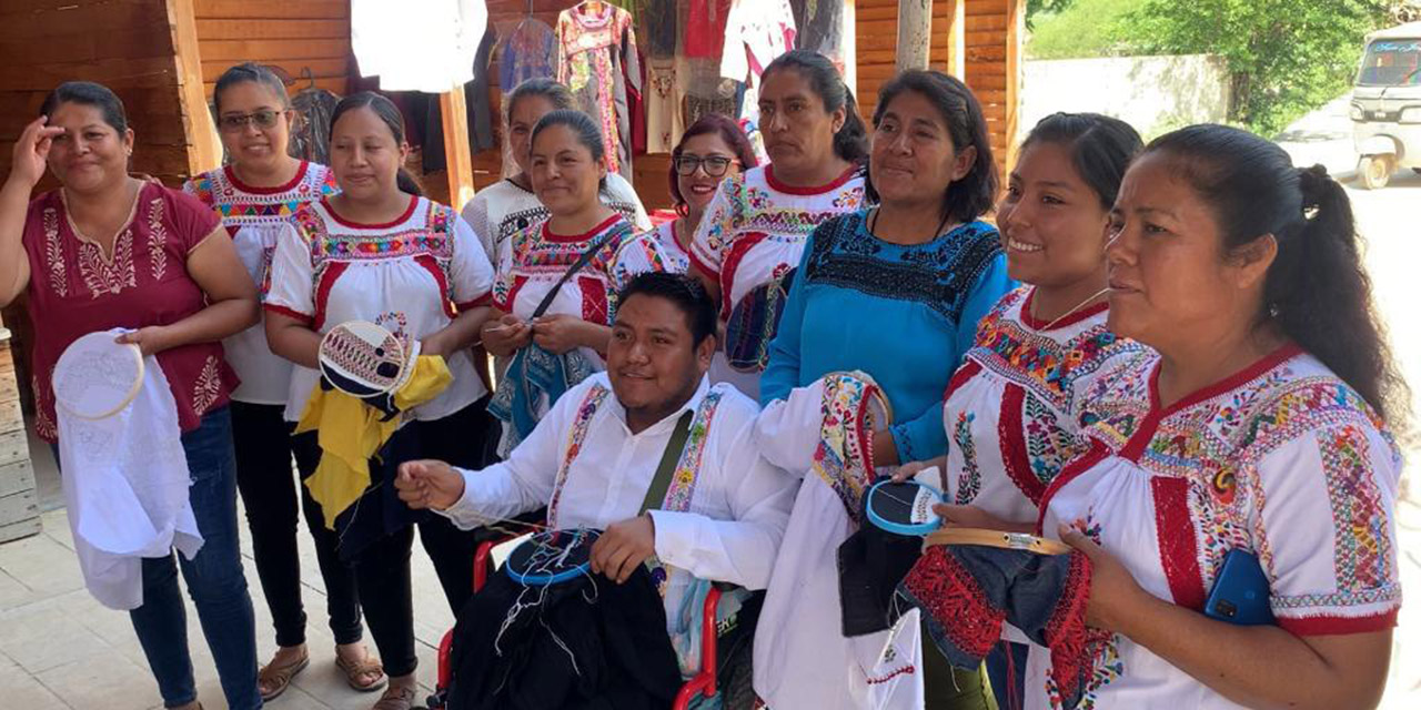 Asisten artesanas de San José del Progreso a Convención Internacional de Minería | El Imparcial de Oaxaca