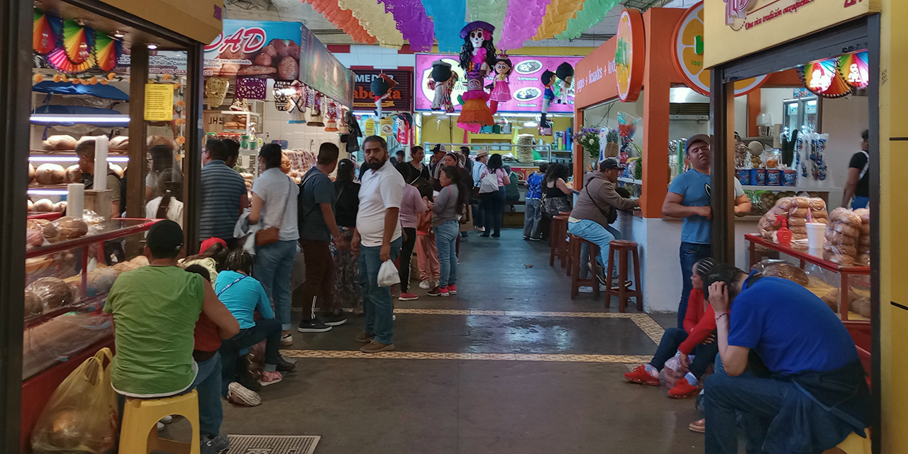 Foto: Lisbeth Mejía Reyes // El mercado 20 de Noviembre cumple 67 años.