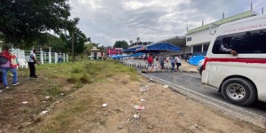 El cierre carretero se realizó para exigir al gobierno estatal que la Vicefiscalía mantenga su domicilio en Jamiltepec y no en Pinotepa Nacional.