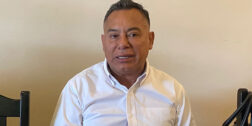 En conferencia de prensa, Chente Castellanos adelantó que intentará extender su periodo como presidente municipal en Santa Cruz Xoxocotlán.