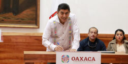 Foto: Luis Cruz // Salomón Jara anunció ayuda monetaria para damnificados.