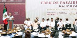 Fotos: Luis Cruz // Al inaugurar la línea Z del tren de pasajeros, el Presidente Andrés Manuel López Obrador dijo que este proyecto se convierte en una oportunidad de desarrollo para el Istmo de Tehuantepec.