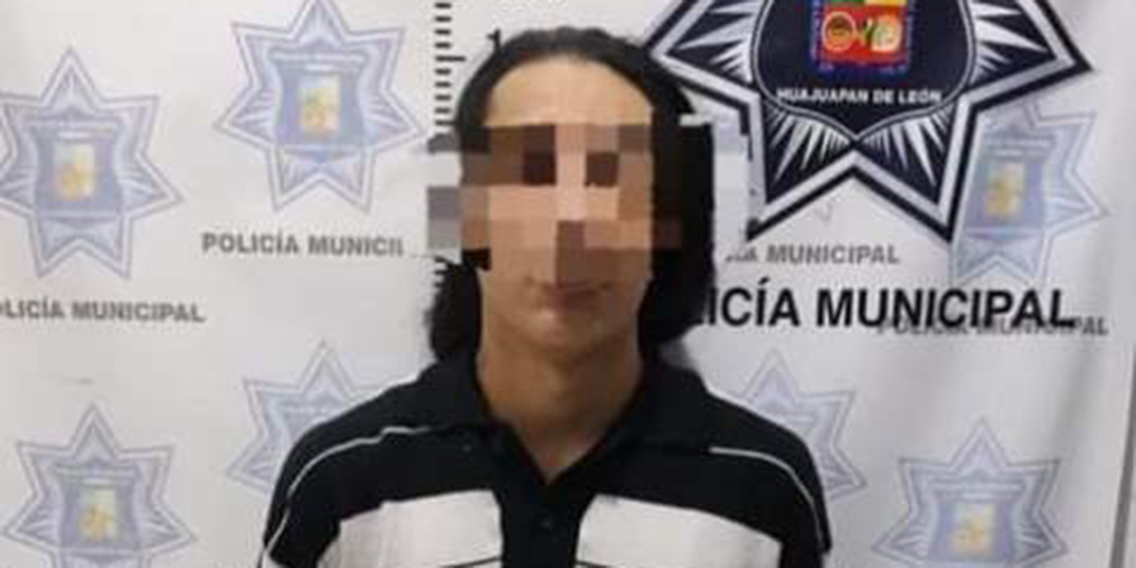 Aseguran a joven con  bolsa de marihuana  en operativo policial