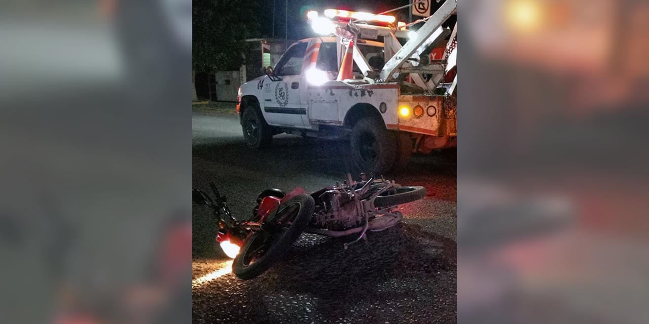 Motociclista termina con lesiones de gravedad.