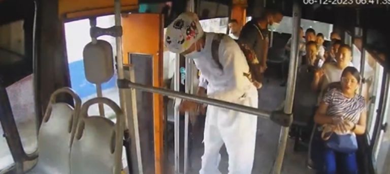 Se visten como enfermeras y asaltan a pasajeros de un autobús | El Imparcial de Oaxaca