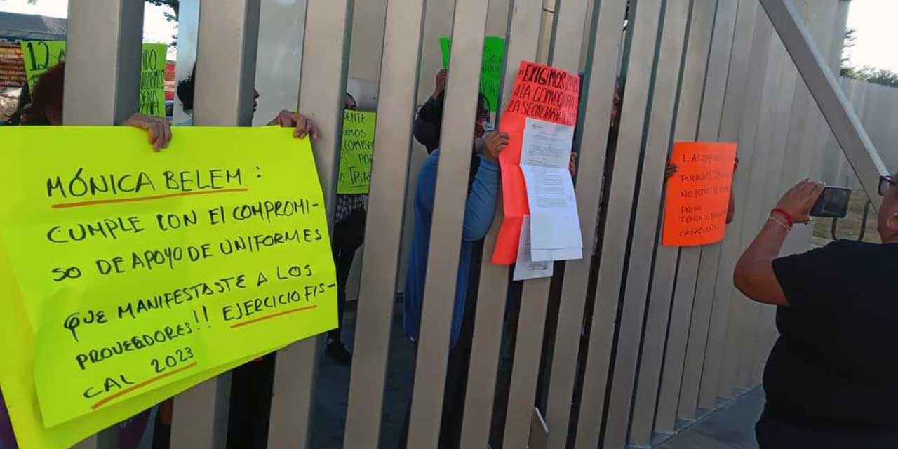 Foto: redes sociales // Dijeron que fueron “engañados” por la encargada de la Secretaría de Bienestar, Tequio e Inclusión (Sebienti), Mónica Belem López Javier.