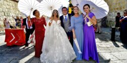 Fotos: Rubén Morales // El nuevo matrimonio estuvo rodeado de sus seres queridos con quienes celebraron esta ocasión.