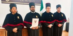 Fotos: Rubén Morales // Jaime Cesar Álvarez Trujillo agradeció el reconocimiento del jurado.