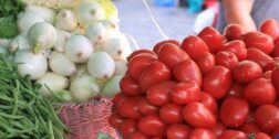 Foto: Archivo El Imparcial // Alimentos como el tomate rojo, con un 33% de aumento en un mes