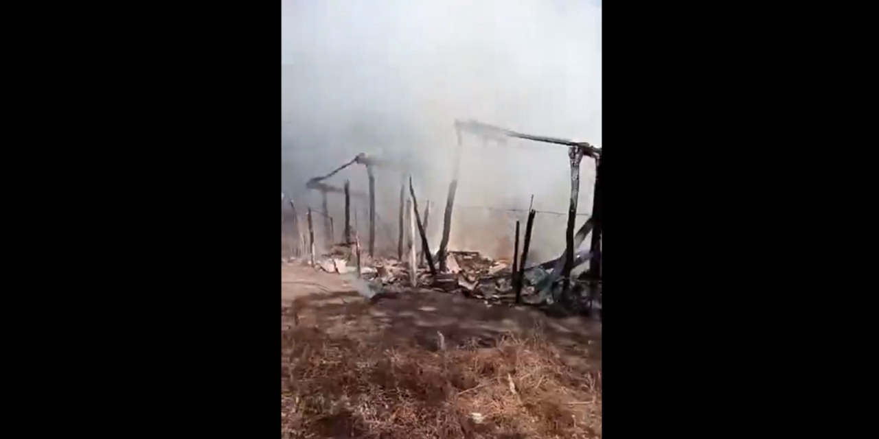 VIDEO: Voraz incendio consume vivienda en Río Grande Tututepec | El Imparcial de Oaxaca