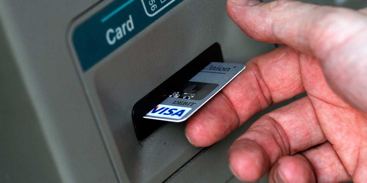  ¿Qué hacer si el cajero automático retiene tu tarjeta?